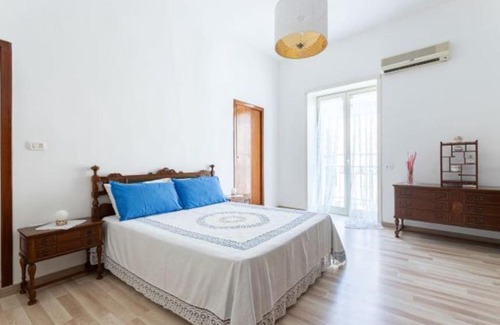 Naples City Centre House | Casa Vacanze Operazione San Gennaro