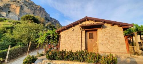 Alcara li Fusi House | Casa vacanze San Giorgio