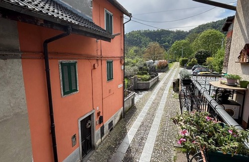 Comero Apartment | Casa Val Grande relaxation in the nature of the park and on the shores of Lake Maggiore