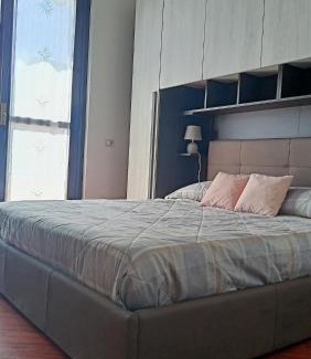 Pieve Emanuele Apartment | Casa Vanessa Appartamento in Villa - Humanitas