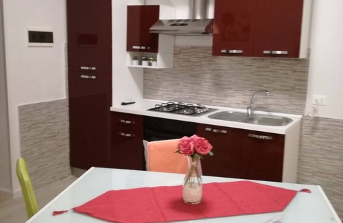 Capaci House | Casa vazanze Margherita, apartment, 4 beds, 2 bedrooms, bathroom, kitchen.