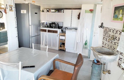 Lake Bracciano Apartment | Casa Velunia: A welcoming two-story apartment situated in a central location, at a short distance from the shores of Lake Bracciano, with Free WI-FI.