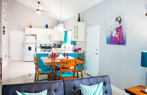 Kingston Villa | Casa Victoria Golf Retreat