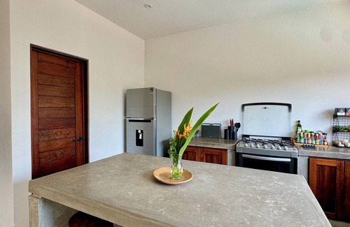 Barra de Colotepec House | Casa Villi ~ 4-bedroom house in a peaceful neighborhood in Puerto Escondido