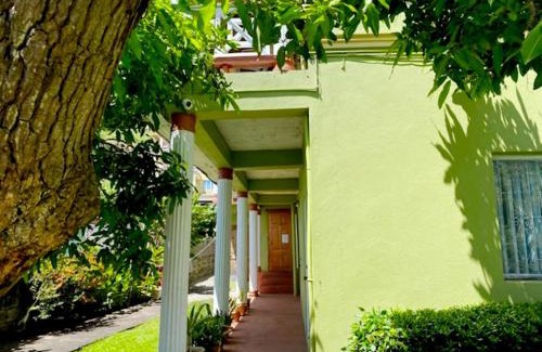 Calliaqua Apartment | Casa Villa Apartments
