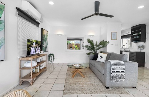Whitfield Apartment | Casa Villa- Peaceful Retreat