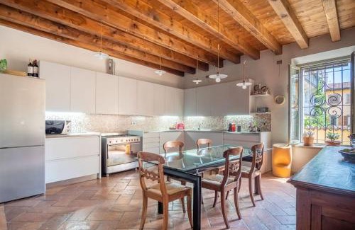 Citta Bassa Apartment | Casa Viola