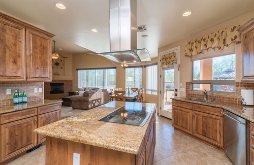 Desert Hills House | Casa Vista 4 Bedroom Home by RedAwning