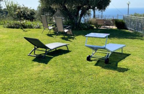 Imperia House | CASA VISTA MARE - Superb garden and Parking included