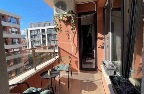 Studentski Grad Apartment | Casa Vista – Modern 2-Bedroom Apartment