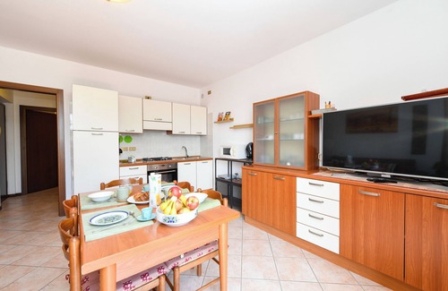 Toscolano Maderno Apartment | Casa Vuvi:Garda Lake Vibes - Two-bedroom apartment near the beach.