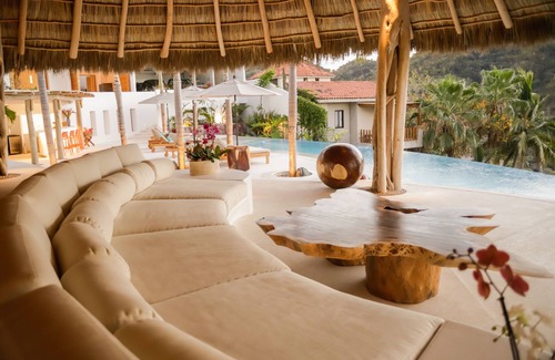 La Manzanilla House | Casa Wahapin's top floor ocean view 2 Bedroom Bungalow