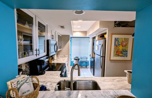 Oceanmarsh Subdivision Condo | Casa Wanderlust at Harbor Island #K204
