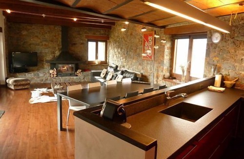 Campelles Ski Chalet | CasaCampelles for 8 people