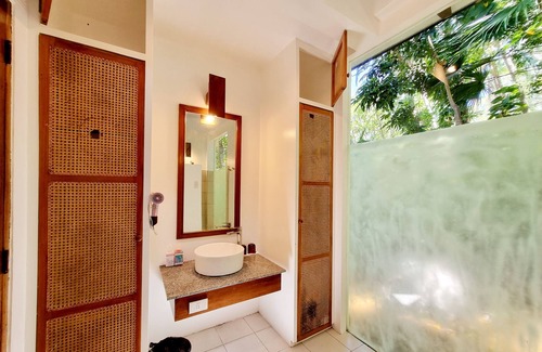 Puerto Galera Resort | Casalay Boutique Villas and Dive