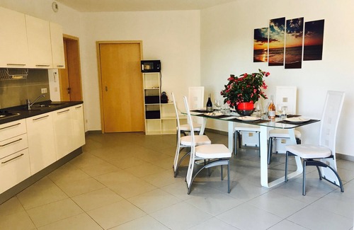 Patrimonio Apartment | Casale a Figa Bianca - Luxury T4 1st Floor Apartment - Patrimonio