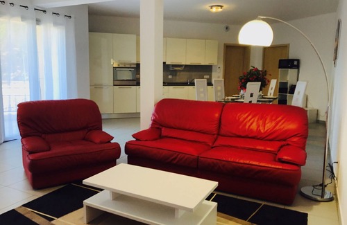 Patrimonio Apartment | Casale a Figa Bianca - Luxury T4 1st Floor Apartment - Patrimonio