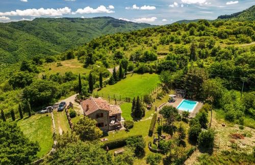 Pieve di Chio Villa | Casale Cantalena
