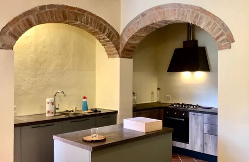 Capraia e Limite House | Casale Castiglioni Country Inn