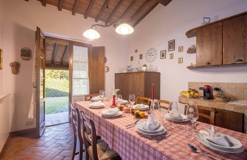 Monteguidi Villa | Casale la Peschiera In Casole d'elsa, Tuscany