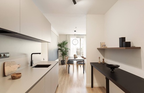 Esquerra de l'Eixample Apartment | Casanova Apartments By Olala Homes
