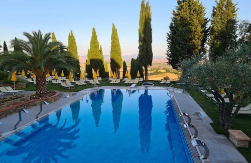 San Quirico d'Orcia House | Casanova - Panoramic Rooms and Suites