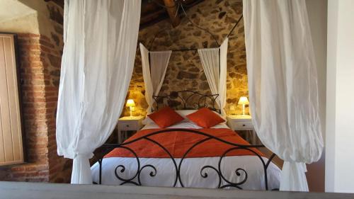 Old Town of Avila Apartment | Casas del Castillo, 2