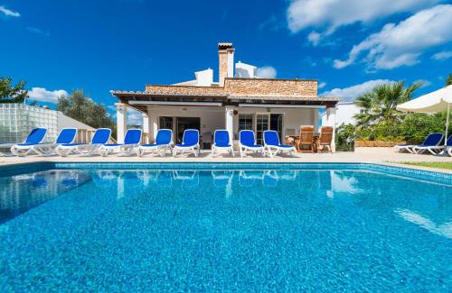 Cala Marcal Villa | Casas Mari y Pili para 12 personas a unos 200 m de la playa