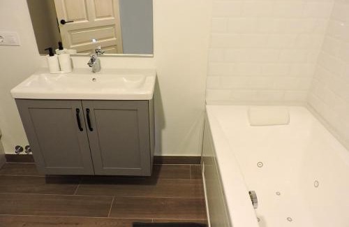 Arredondo Apartment | Casas Piedra