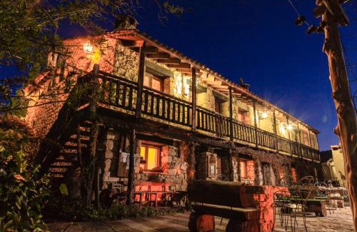 Peralejos de las Truchas Apartment | Casas Rurales Chon Alto Tajo