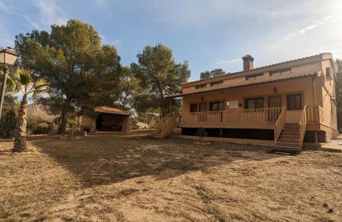 Otos Ski Chalet | Casas rurales embalse del Cenajo