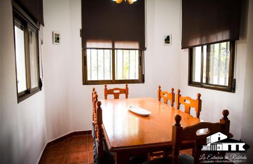 Robledo House | Casas rurales la estación de Robledo