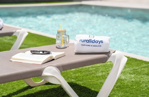 Guevejar Villa | Casas Rurales Medina Granada by Ruralidays