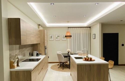Noord Apartment | casatua suriname 4 bedroom townhouse 14A