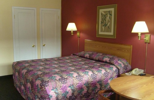 Lebanon Hotel | Cascade City Center Motel