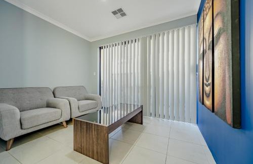 Lakelands House | Cascade Comfort