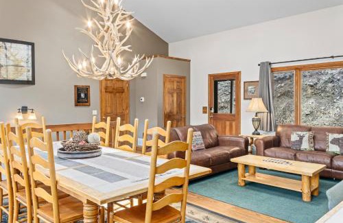 Aspen Brook House | Cascade Mountain Home by Estes Park Homes home