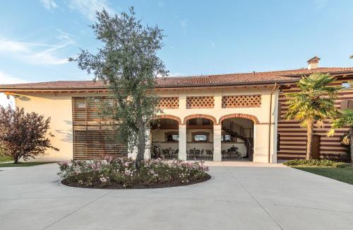 San Benedetto di Lugana House | Cascina Borghetta