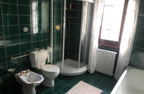 Casaleggio Boiro Bed & Breakfast | Cascina il gelso