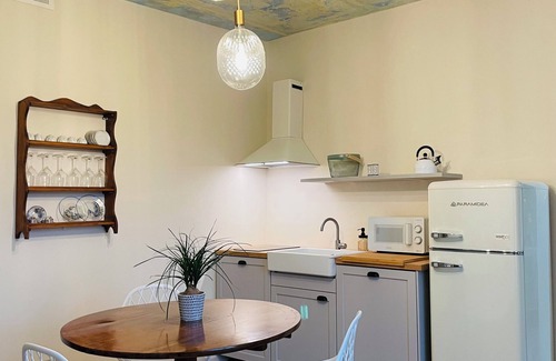 Rodello Apartment | Cascina Piandamiane|Suite Elvira, charm and relaxation among the hazel groves of the Langhe