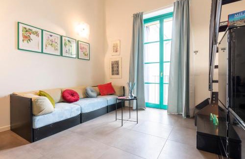Gorgonzola Apartment | CaseOspitali - Casa Nina, romantico nido in antica corte in centro paese