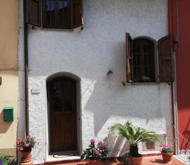 Corsanico House | Casetta del Sole