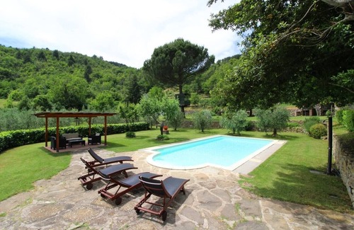 Castel Focognano Villa | Casina Sant'antonio - Little house with private pool