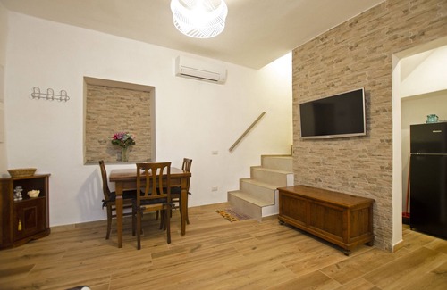 Peretola House | Casina Valentina, Firenze, Italy