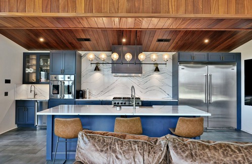 Woodstock House | Casita Alta: Main House & Pool House w/Pool Use