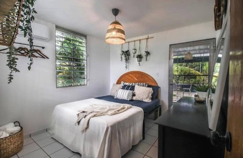 Ceiba Bed & Breakfast | Casita Bella, Tropical Homestead