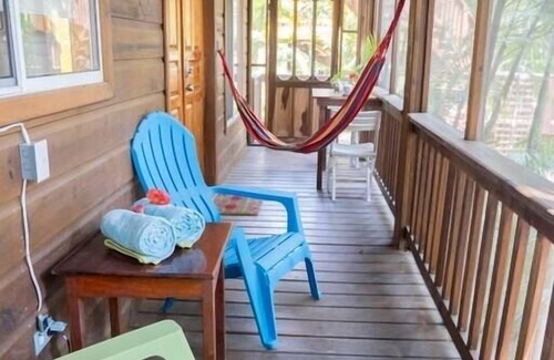 Lawson Rock House | Casita de Nómadas - Luxury Beach House