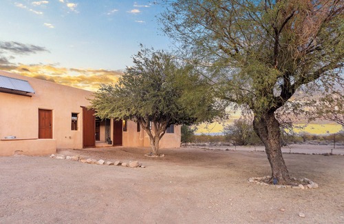 Marana House | Casita Sonora occupancy near Saguaro NP