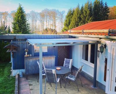 Kirburg House | Casita - Sterneferienhaus mit Garten, Sauna und Wallbox