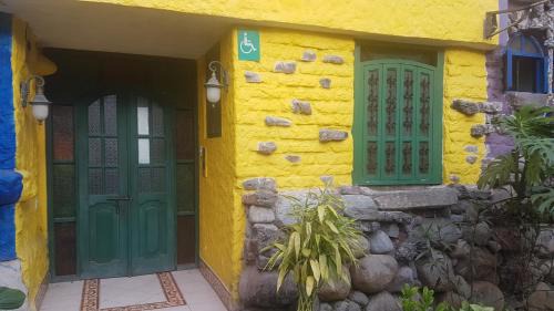 Mindo Hotel | CasKaffeSu Hotel and Restaurant Mindo